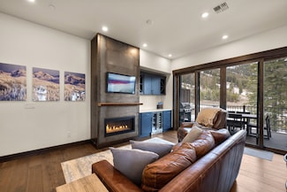 3868 Gelande St Unit 6, Whitefish, MT 59937