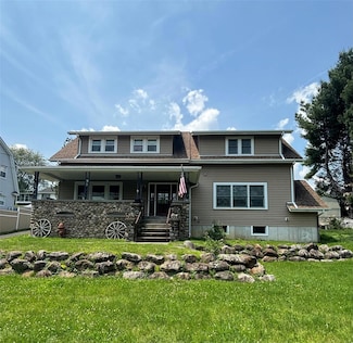 99 N Liberty Dr, Stony Point, NY 10980