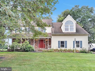 139 Strickler Run Dr, Columbia, PA 17512