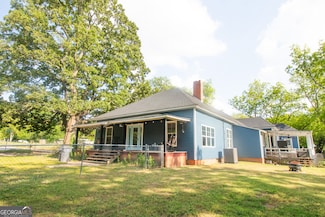 215 Brown Springs Rd, Milner, GA 30257