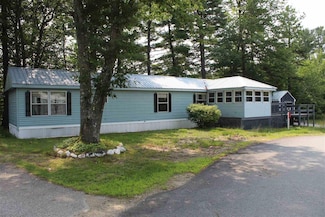 13 Circle Rd, Ossipee, NH 03814
