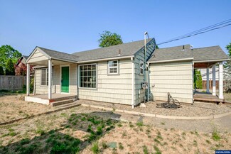 2002 Brewer Ave, Eugene, OR 97401