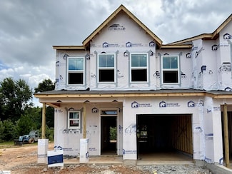 617 Autumn Lake Rd, Simpsonville, SC 29681