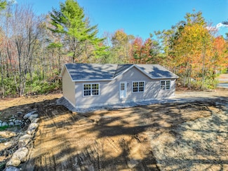 1 S Reynolds Rd, Winslow, ME 04901