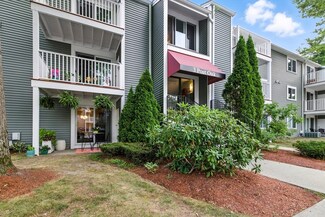 3 Post Oak Ln Unit 1, Natick, MA 01760