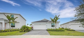3587 Angler Dr, Fort Pierce, FL 34946