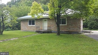 291 W Specht St, Mc Clure, PA 17841