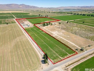 100 Penrose Ln, Yerington, NV 89447