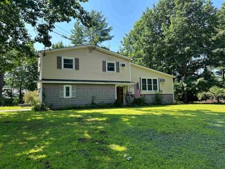 7 Kilda St, Somersworth, NH 03878