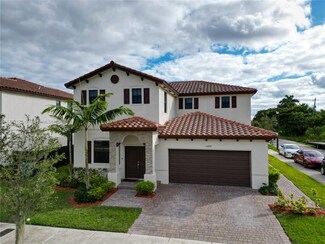 11894 SW 234 Ln, Princeton, FL 33032