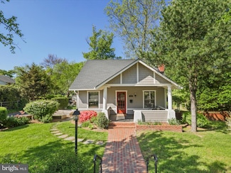 2804 King St, Alexandria, VA 22302