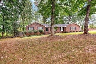 326 Bowen Dr, Anderson, SC 29621