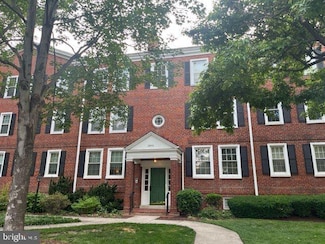 2950 S Columbus St Unit C1, Arlington, VA 22206