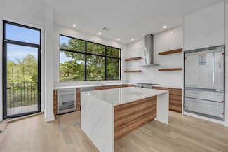 610 N Oak Cliff Blvd Unit 301, Dallas, TX 75208