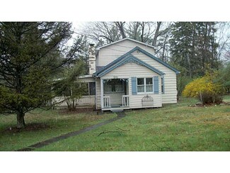 551 Weaver Mill Rd, Rector, PA 15677