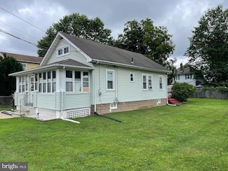 26 Beal St, Trenton, NJ 08610