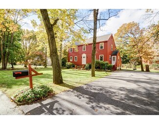 3 Forest Rd, Stow, MA 01775