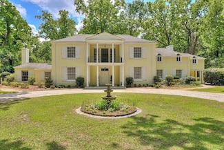 221 Surrey Cir, Aiken, SC 29801