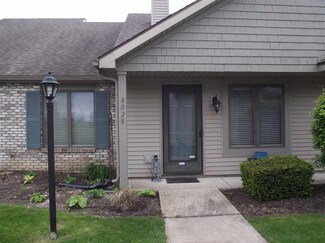 8028 Harrisburg Ln, Fort Wayne, IN 46835