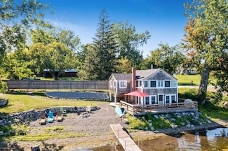 123 Poor Farm Rd, Alburgh, VT 05440