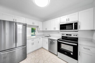 8320 Sands Point Blvd Unit M208, Tamarac, FL 33321