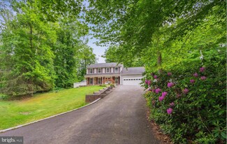 11909 Falling Creek Dr, Manassas, VA 20112