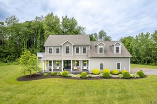 57 Catfish Dr, Oswego, NY 13126