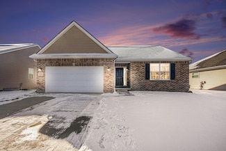 8876 Creekway Dr, Ypsilanti, MI 48197