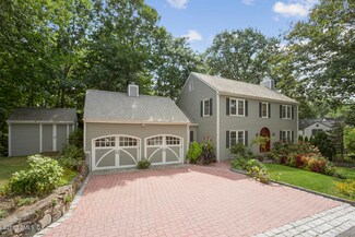 2 Ridge Rd, Cos Cob, CT 06807