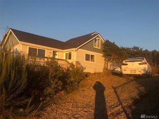 30 N First St, Pacific Beach, WA 98571