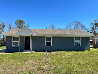 143 Holly Cir, Gulfport, MS 39501