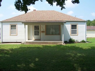 1719 S Grove St, Wichita, KS 67211
