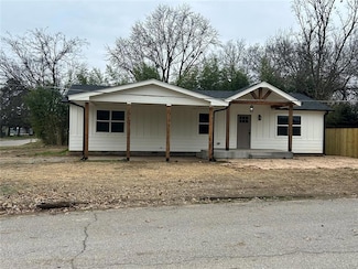 309 S C St, Davis, OK 73030