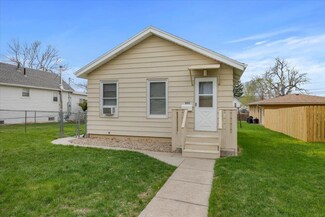 835 N 10th St, Spearfish, SD 57783
