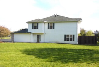 140 Sand Ct Unit 12, Fairlawn, OH 44333