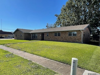103 N Millet Ave, Gramercy, LA 70052