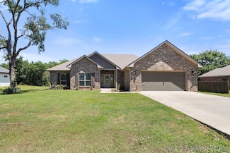 543 Edgewood Cir, Durant, OK 74701