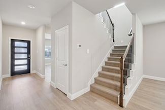 909 Elijah Ln, McKinney, TX 75069