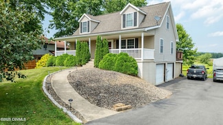 52 Washington St, Turbotville, PA 17772