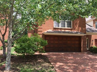 1072 Taborlake Dr, Lexington, KY 40502