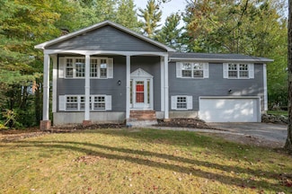 10 Roosevelt Dr, Bedford, NH 03110