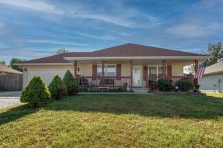 360 Gator Ln, Sparta, MO 65753
