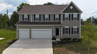 4140 Topsail Dr, Lewis Center, OH 43035