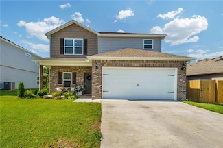 901 E Sparrow Cir, Fayetteville, AR 72701