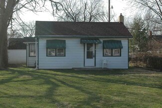 1107 S 34th St, South Bend, IN 46615