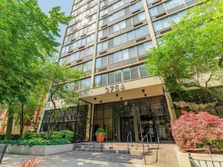 2754 N Hampden Ct Unit 1003, Chicago, IL 60614