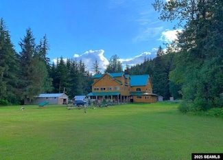 2892 Mosquito Lake Rd, Haines, AK 99827
