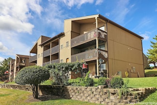 55 Vail Colony Unit 1, Fox Lake, IL 60020