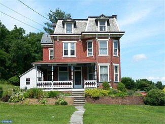 111 Bowers Rd, Mertztown, PA 19539