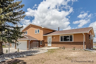 612 E Wrangler Rd, Cheyenne, WY 82009